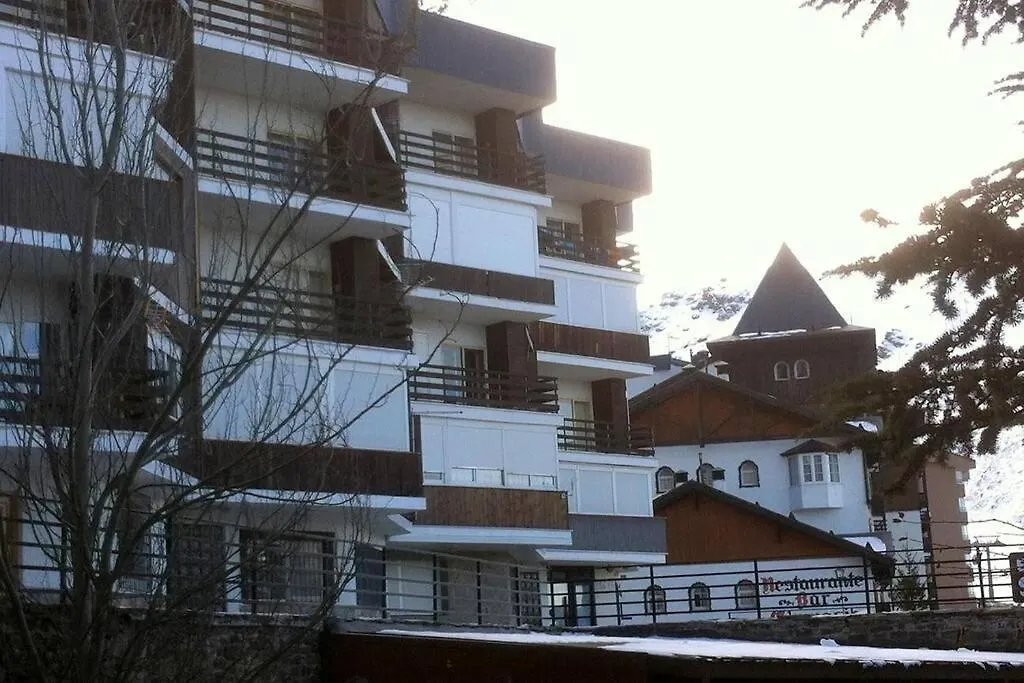 3 Bdrm Penthouse In Sierra Nevada - 10 Pax Apartman