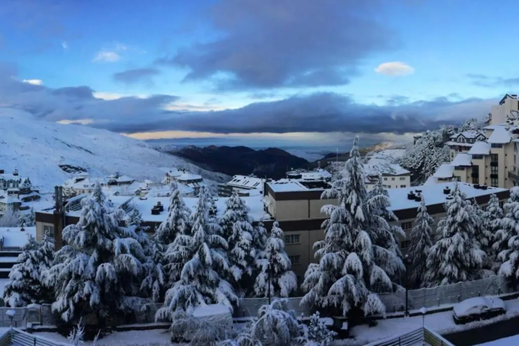3 Bdrm Penthouse In Sierra Nevada - 10 Pax Apartment